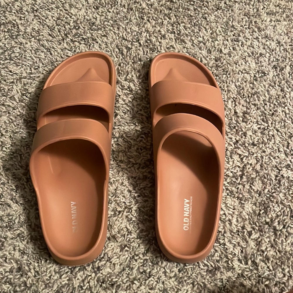 Women sandals